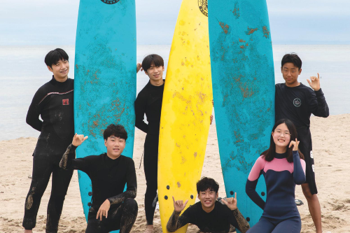 강원 양양중학교 서핑동아리 ‘써사모(써핑을 사랑하는 모임)’ - 우리의 놀이터는 바다, 함께 즐기고 아끼자!