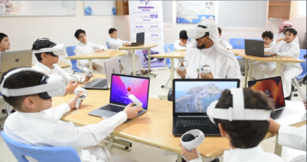 “교육계의 노벨상” 글로벌 교사상, 2025년 수상자는 사우디 만수르 알 만수르 교사